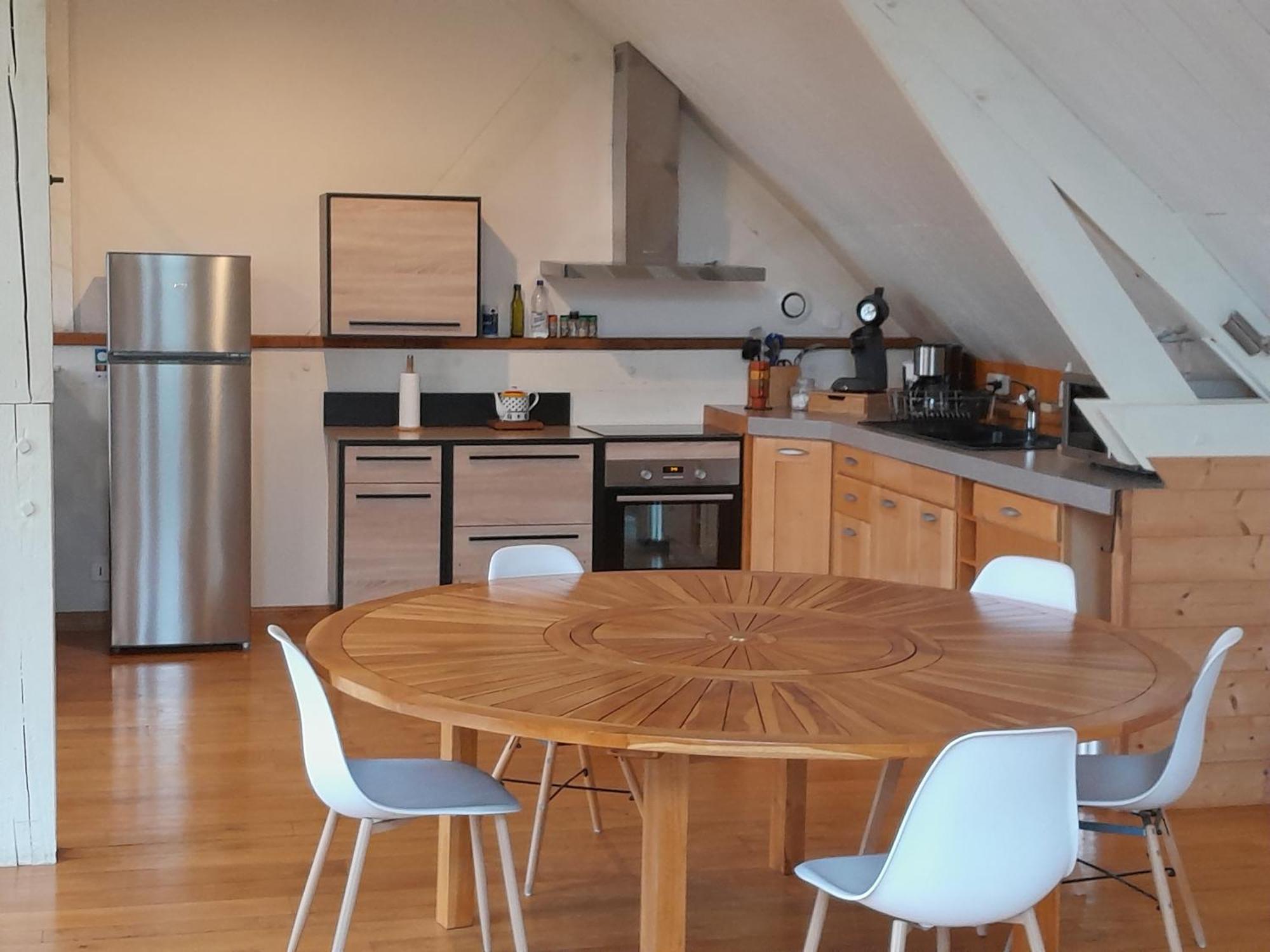 La Maison Dans Les Bois Soucelles Exteriör bild